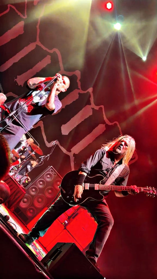 DOWN Powers Through Minitour With HELMET To Critical Acclaim