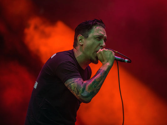 Fans Pay Tribute to SICK OF IT ALL's Lou Koller